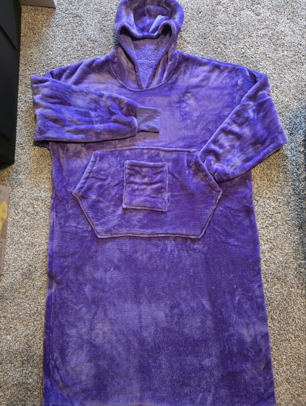 Adult Plush Purple Pocket Top - Unbranded